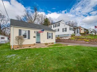 154 Morningside Dr W, Bristol, CT 06010