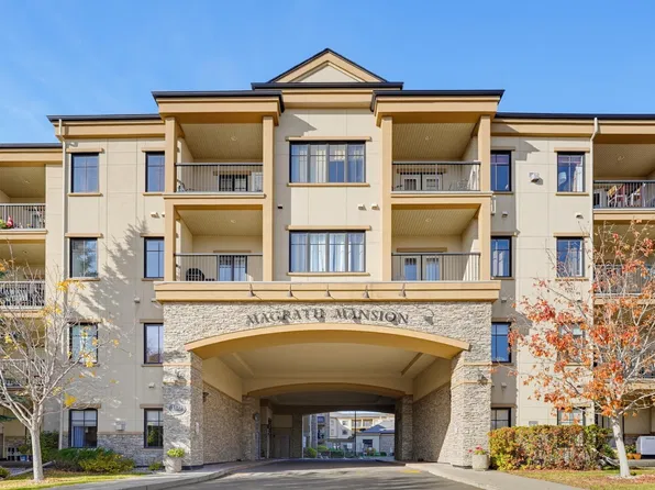 160 Magrath Rd NW Unit 425, Edmonton, AB T6R 3T7