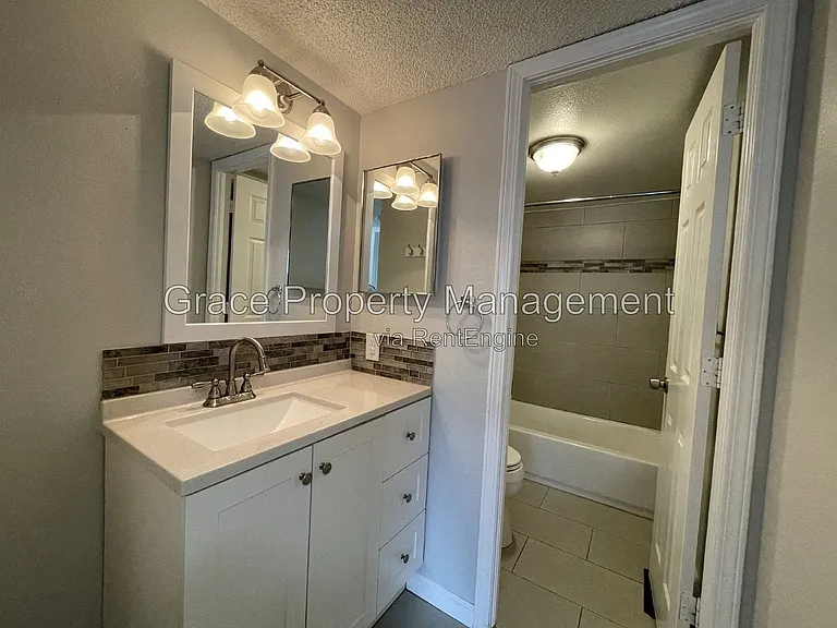 1772 S Trenton St #9 — Photo 15