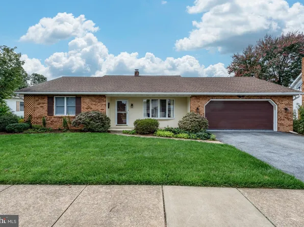 116 Huyard Ave, New Holland, PA 17557