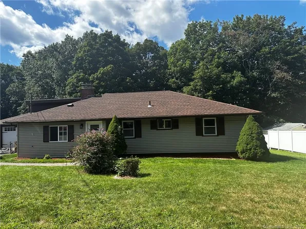 7 Burke Heights Drive, Wallingford, CT 06492
