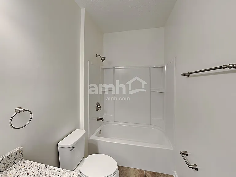 2433 Adams Lake Blvd — Photo 19