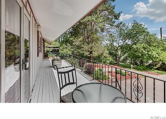 3rd image of 1721 S Newport Way