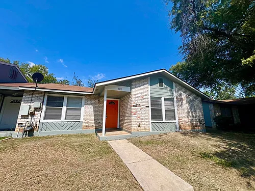 1211 Churing Dr Photo 1