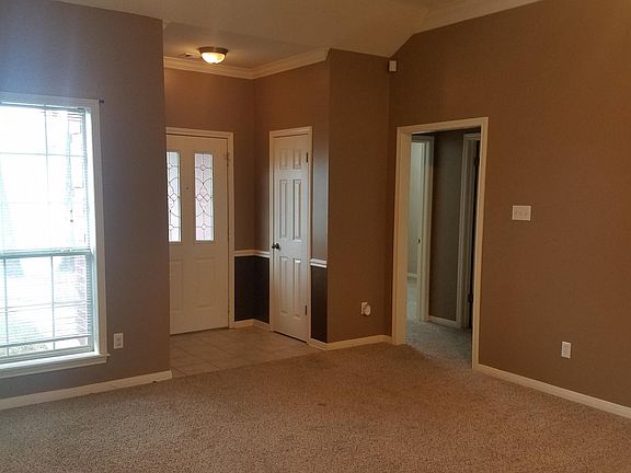 3rd image of 1710 Gray Stone Dr