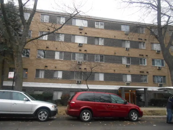 7306 N Winchester Ave #214, Chicago, IL 60626