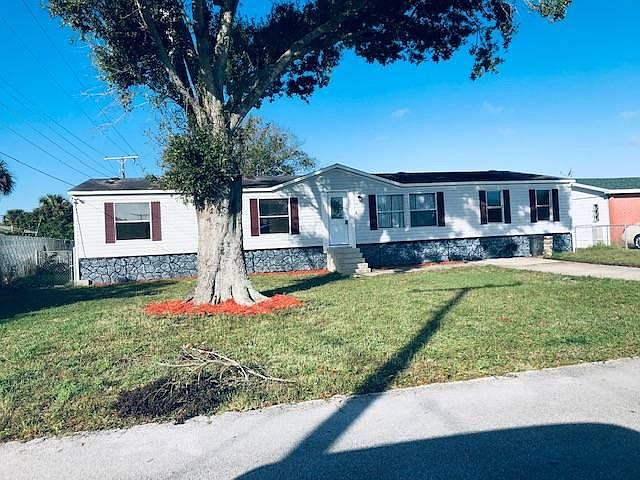 1st image of 6775 Latour Ct