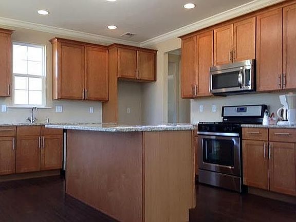 4th image of 1190 Old Freehold Rd
