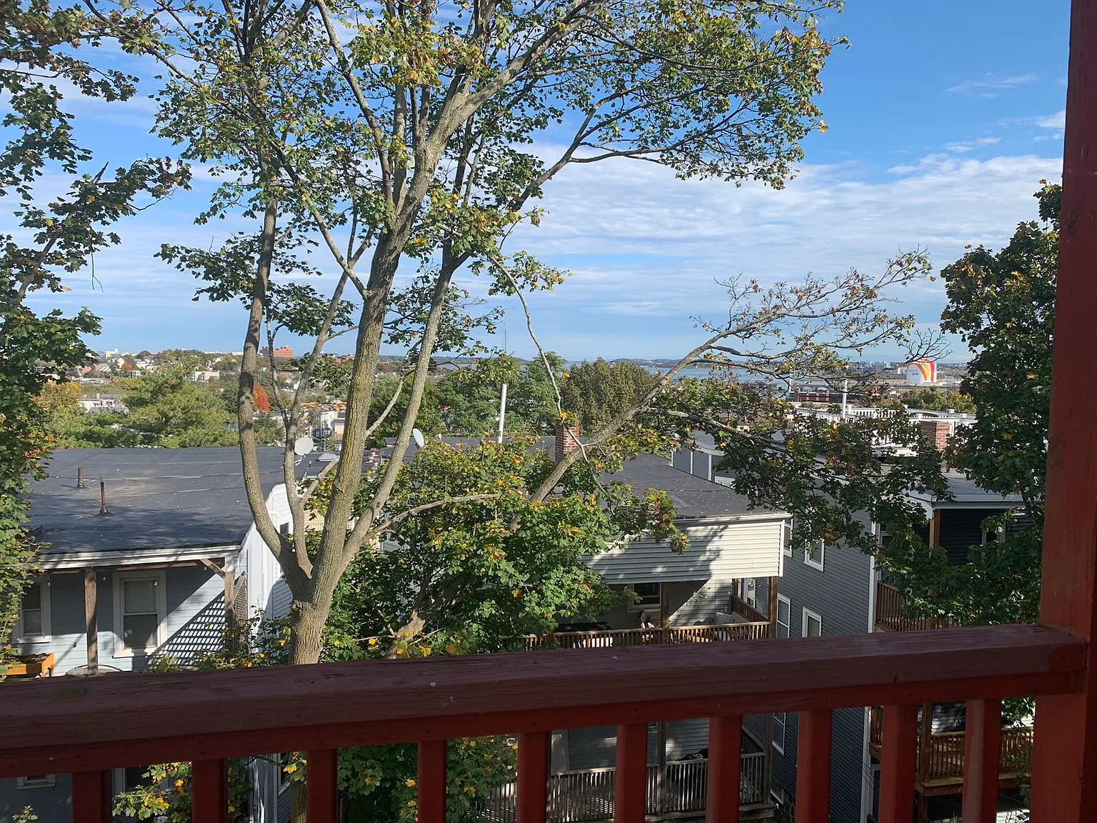 3 bed, 900 sqft, $2,800 — Photo 3