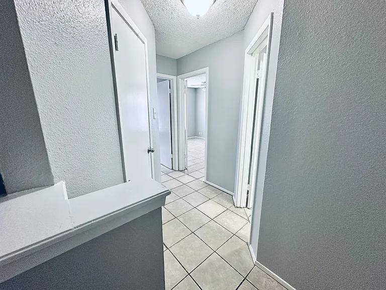 5305 Woodland Oaks Ct — Photo 28