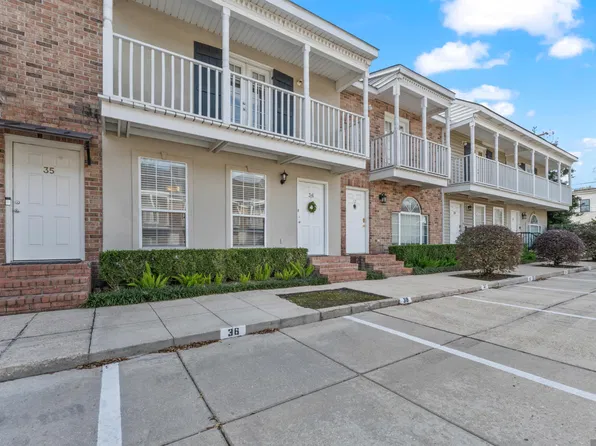 2210 Christian St APT 36, Baton Rouge, LA 70808
