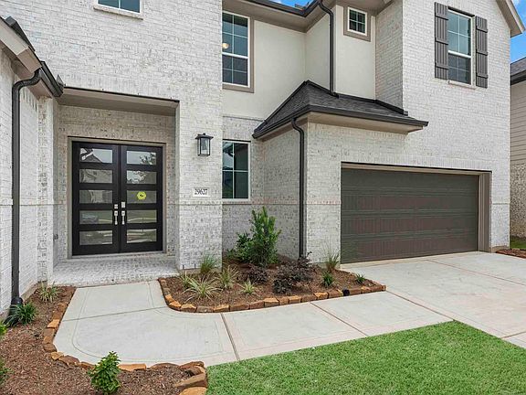 Windsor Plan 29627 Highland Meadow Drive Front Porch