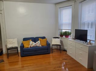 121 Park Dr APT 26, Boston, MA 02215