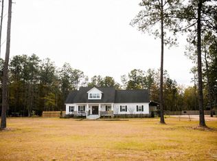 307 Deere Creek Rd, Atmore, AL 36502