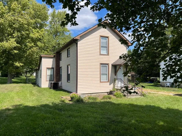 329 W Ottawa St, Paxton, IL 60957