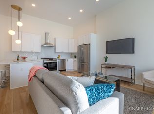 2316 W Monroe St #1, Chicago, IL 60612