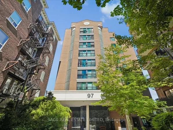 97 Lawton Blvd #901, Toronto, ON M4V 1Z6