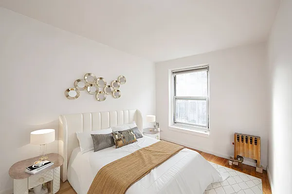 Rented by R New York | media 27