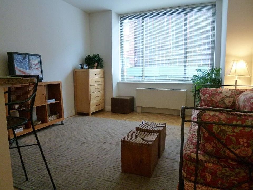 1st image of 1500 Lex Ave #9D