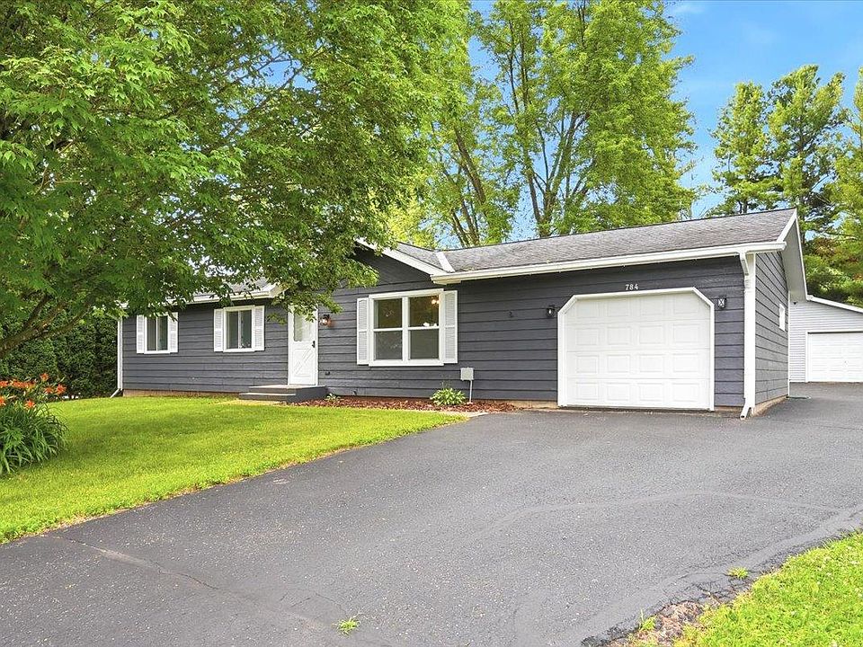 1st image of 784 Paperjack Dr