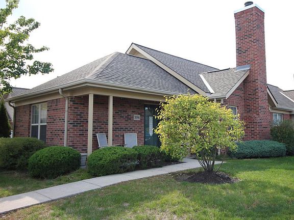 2nd image of 3196 Pine Manor Blvd