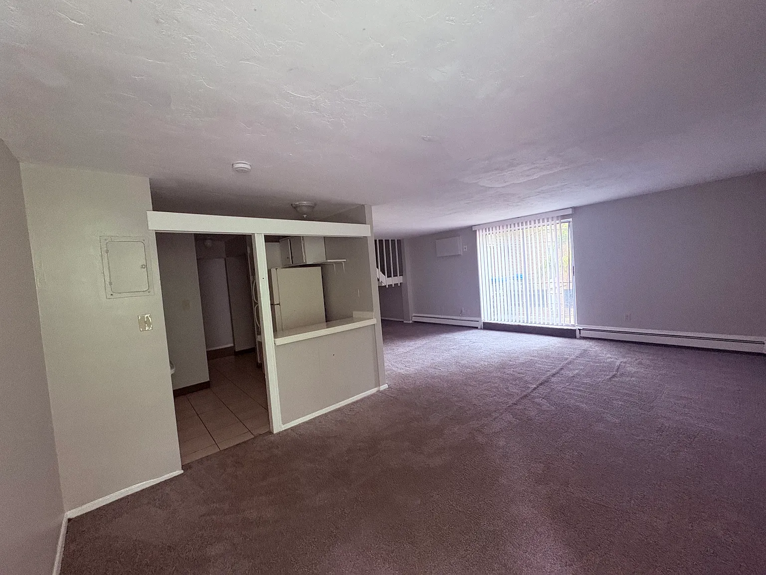 2 bed, 1.5 bath, 1400 sqft, $1,195 — Photo 4