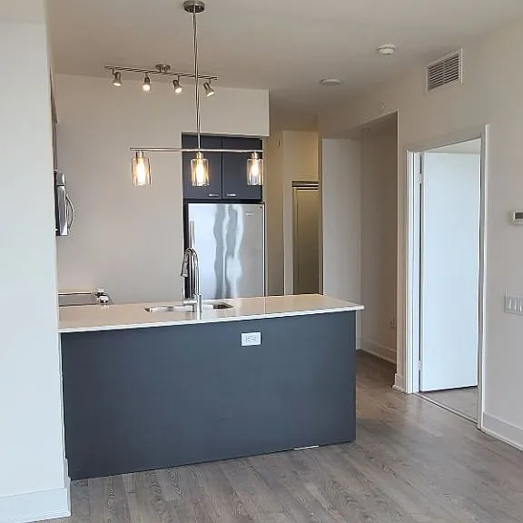 30 Roehampton Ave #2907 — Photo 1