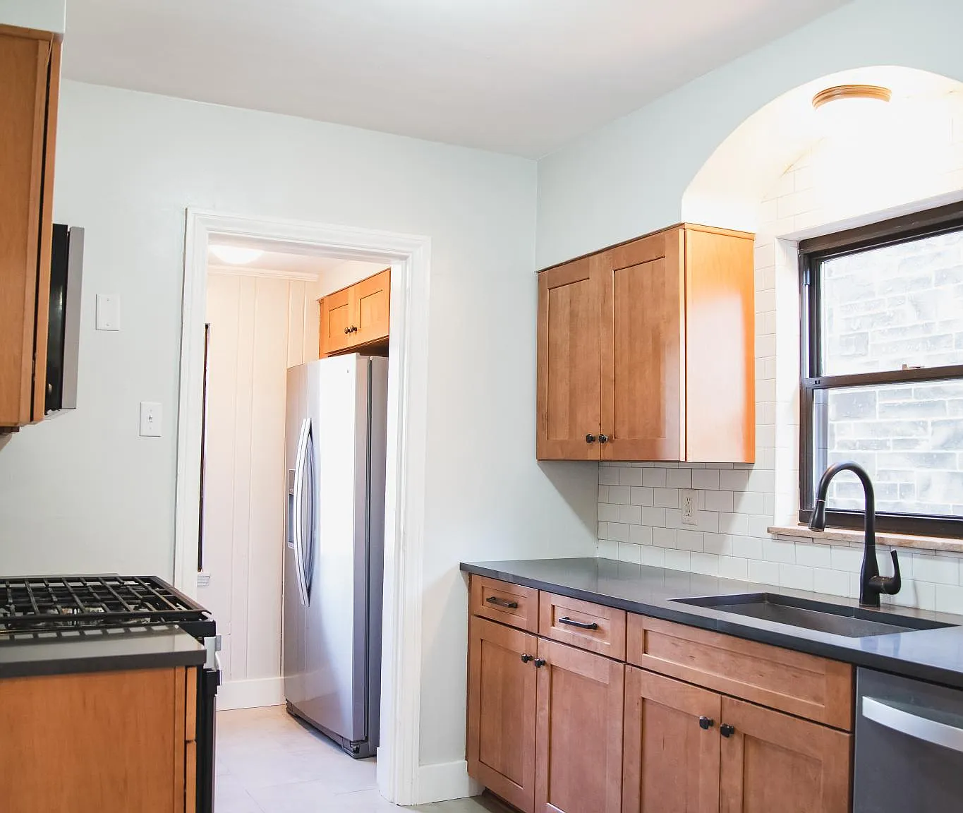 153 Morrison Dr — Photo 2