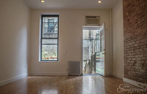 Rented by City Connections Realty | media 6