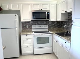 114 Valencia E, Delray Beach, FL 33446
