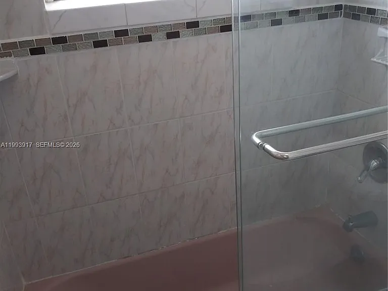 141 NE 10th Ave #29B — Photo 15