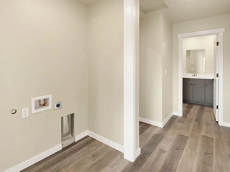 2900-2912 2924 Shore Pine Pl — Photo 23