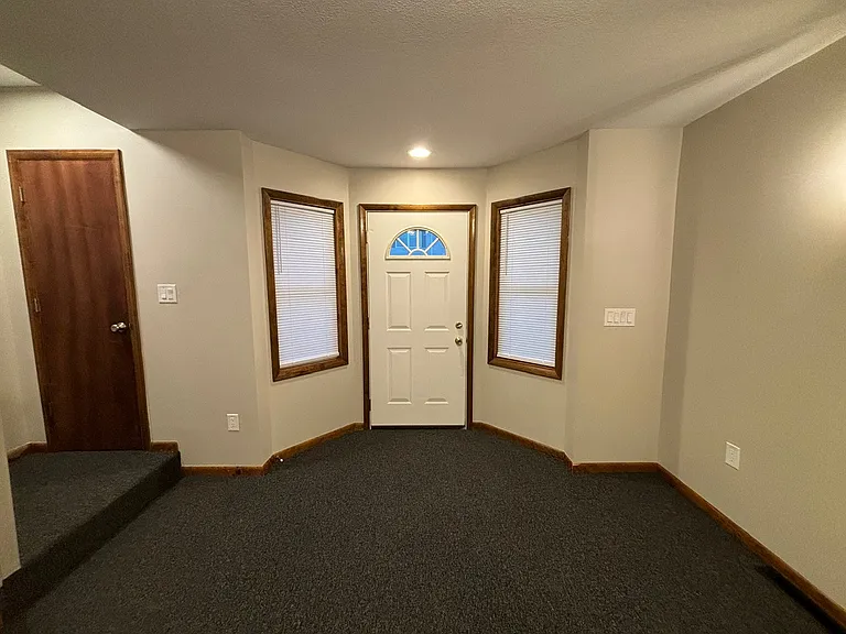 428 Cherry St — Photo 3