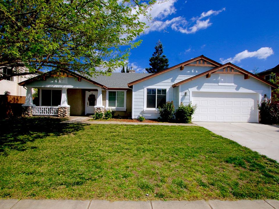 1st image of 4230 McKenna Dr