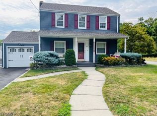 57 Russell Ave, Rahway, NJ 07065