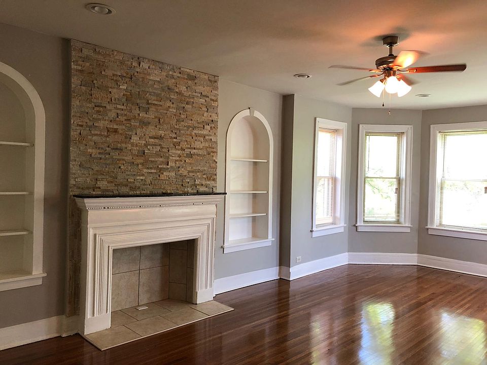 1st image of 106 S Menard Ave APT 3