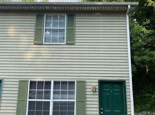 492 W 9th St APT 15, Cookeville, TN 38501