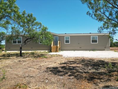 702 County Road 741, Yancey, TX, 78886