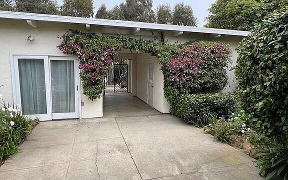 2nd image of 1009 Monte Cristo Ln