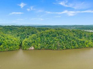 2050 Jones Bend Rd, Louisville, TN 37777