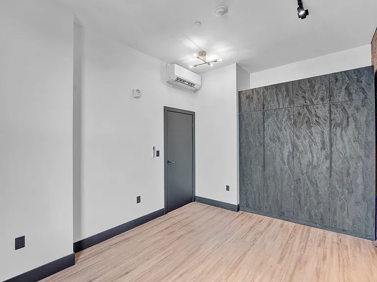117 Penn Ave #103 — Photo 36