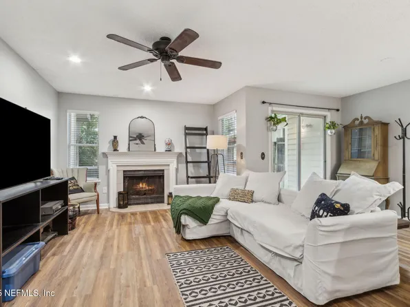 3586 RAIN FOREST Drive W, Jacksonville, FL 32277