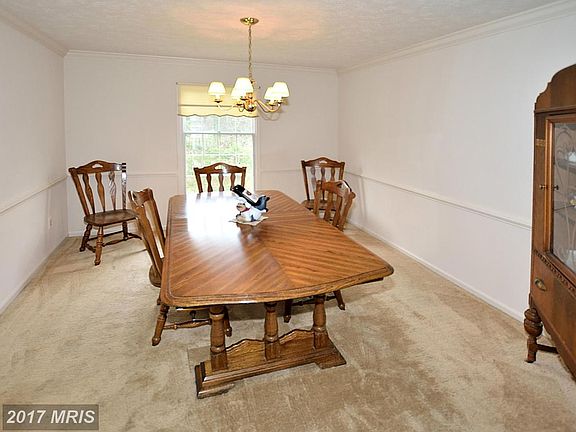 5th image of 131 Briarwood Ct