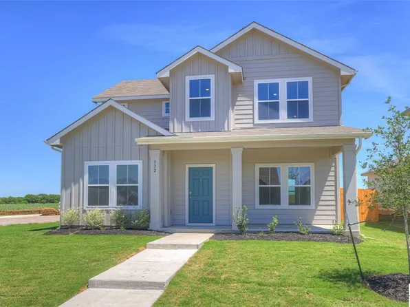 332 N Richland Dr, Lockhart, TX 78644