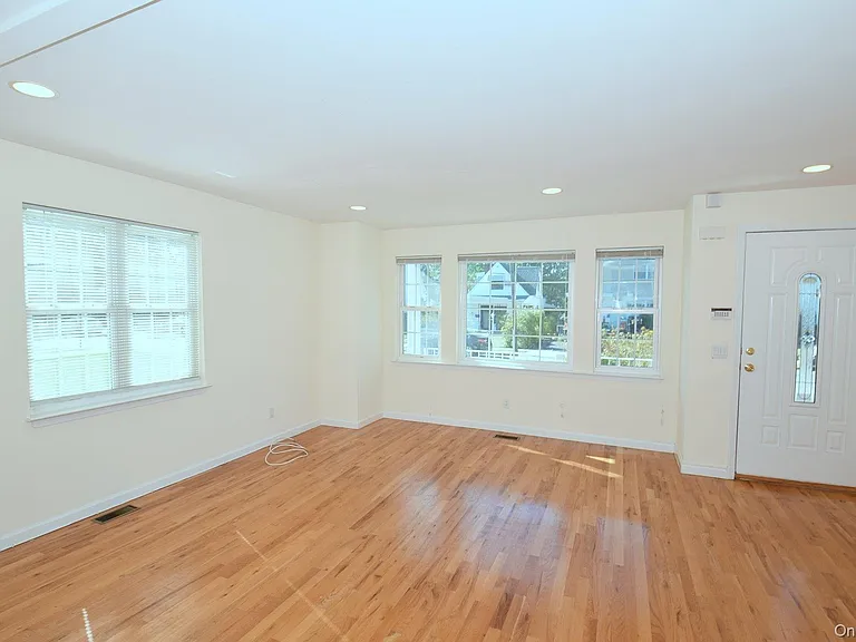 74 Firwood Rd #A — Photo 2
