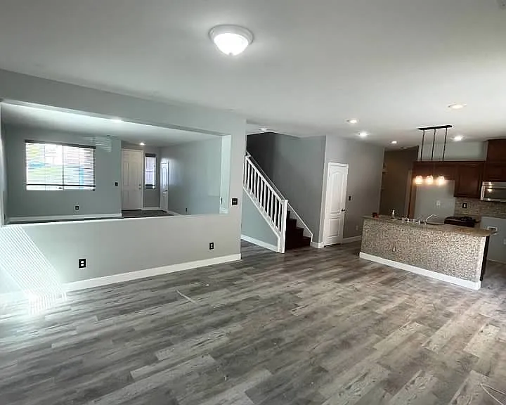 7349 Dolphine Crest Ave — Photo 37
