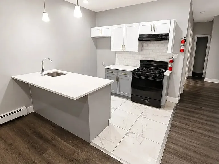 808 Clinton Ave #1G — Photo 9