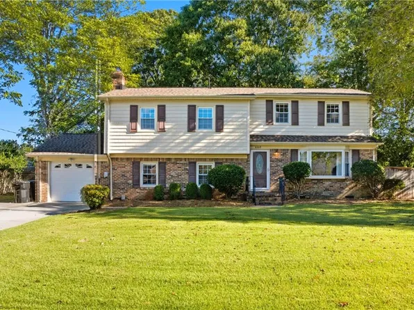 4660 Copperfield Rd, Virginia Beach, VA 23455