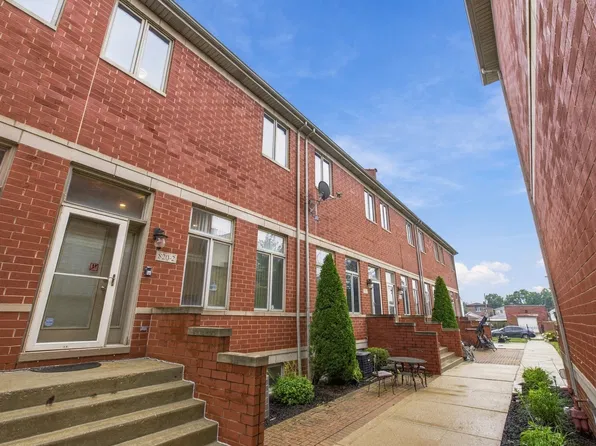 820 W 36th St Unit 2, Chicago, IL 60609