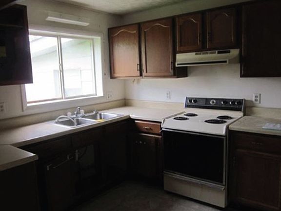 5th image of 7283 Willow Ct